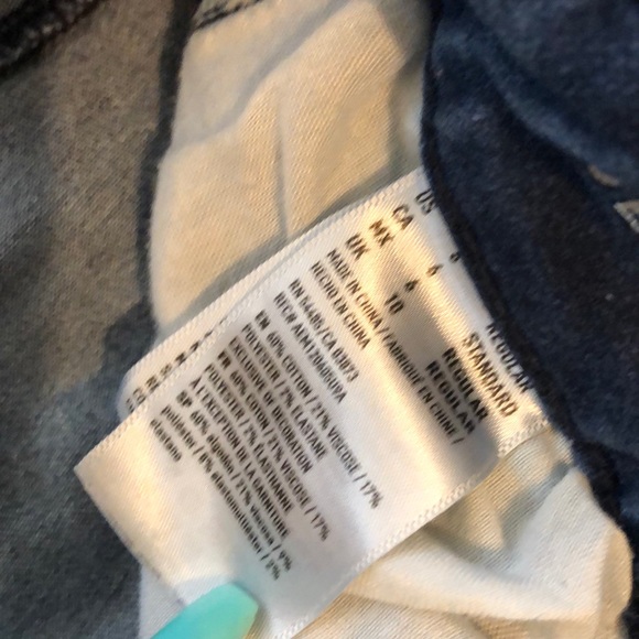 Jean - Picture 3 of 3